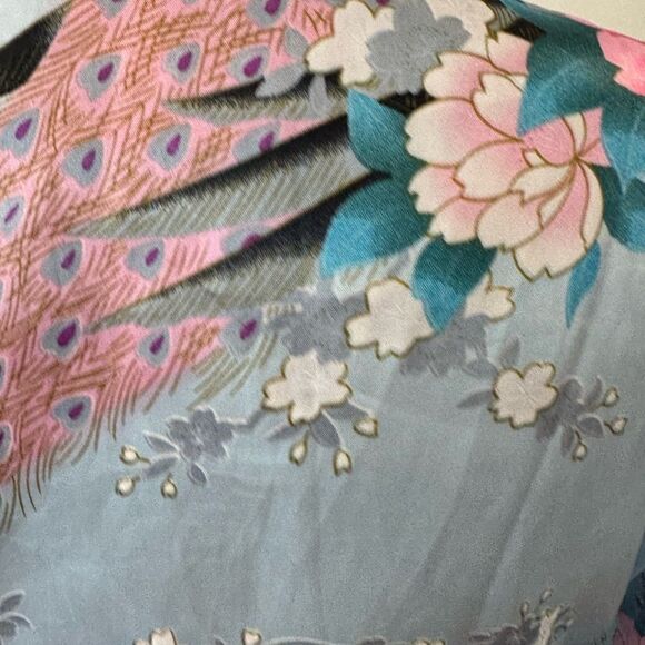 Floral Peacock Kimono Robe - Picture 3 of 5